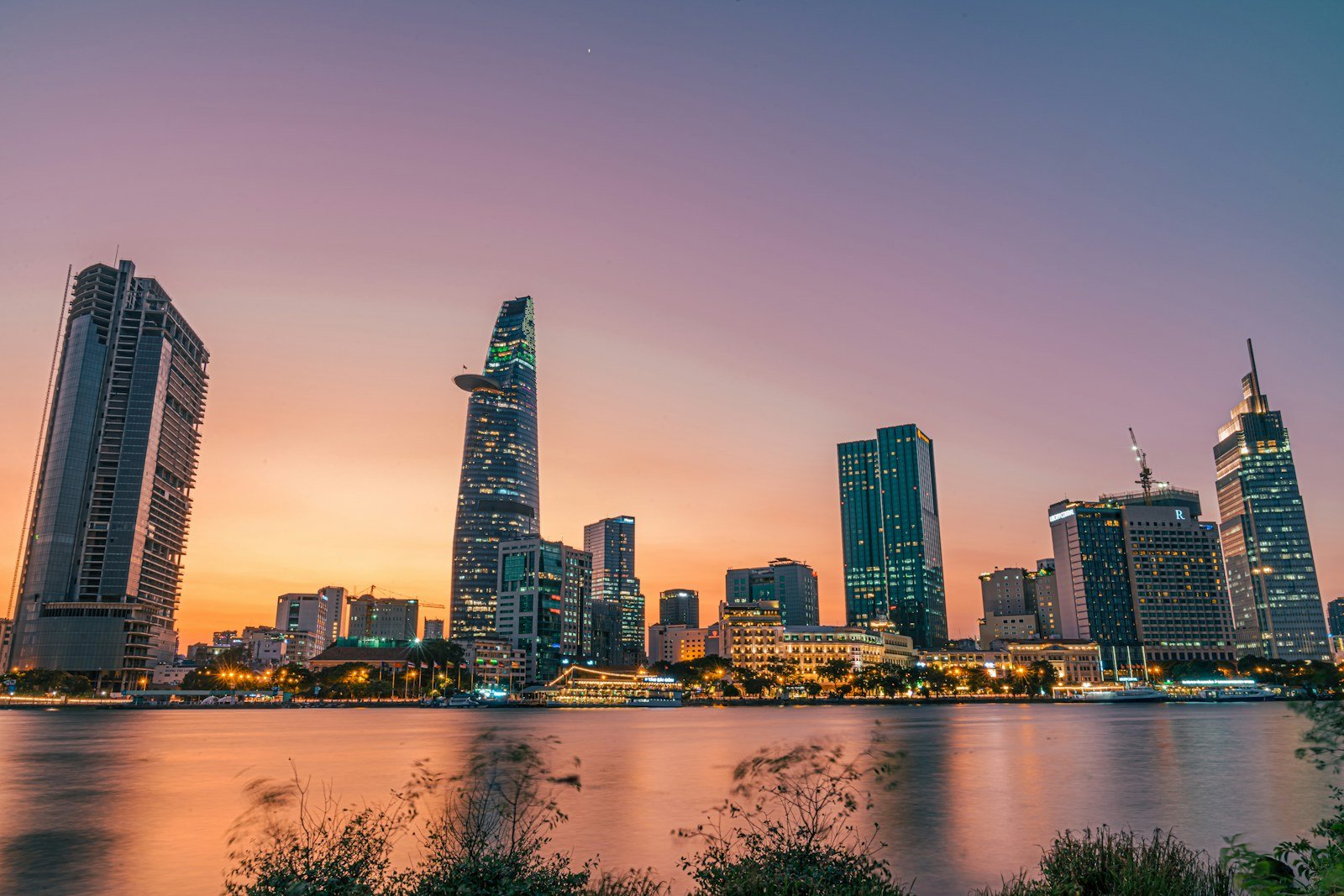 Đọc đô thị từ những kết nối hằng ngày